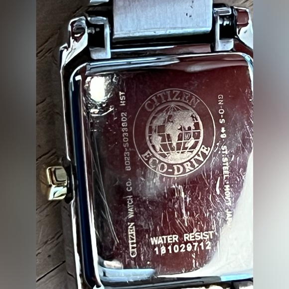 Citizen Eco-Drive Ladies Watch Two Tone Bracelet White Dial Solar - Picture 10 of 15